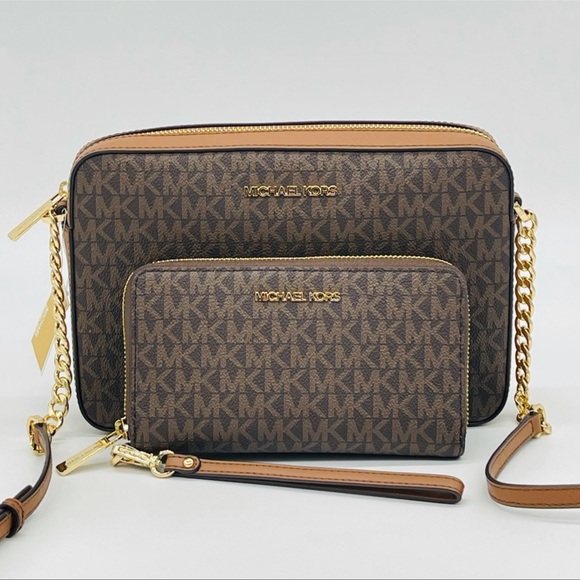 Michael Kors EW Crossbody Bag & Phone Case Wallet Leather Brown - Picture 2 of 12